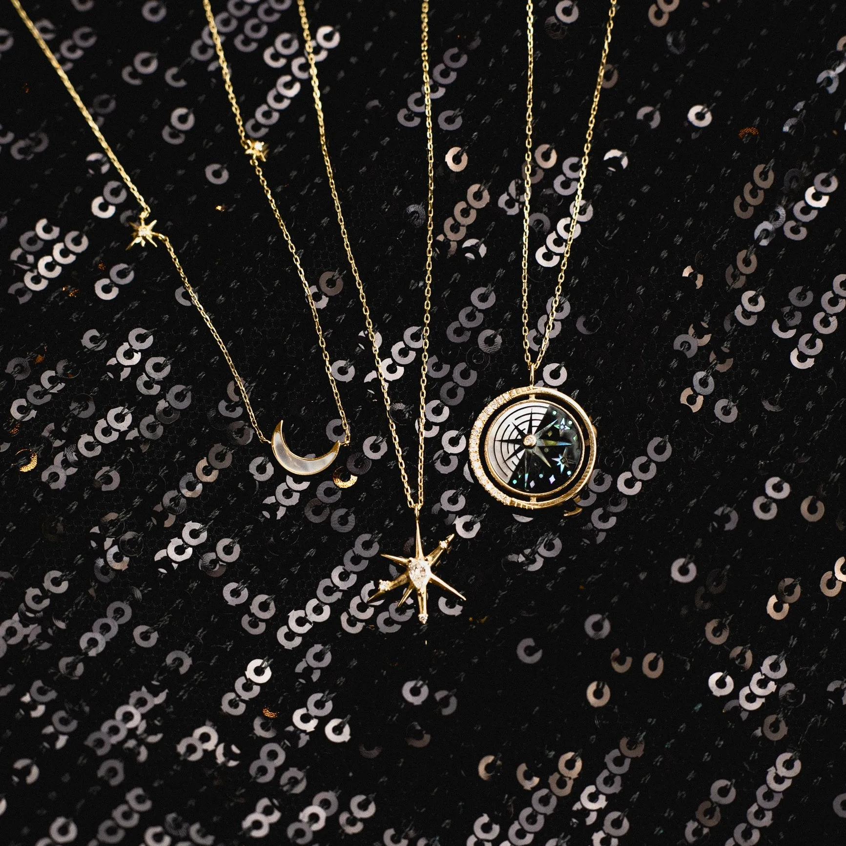 14kt Gold Diamond Cosmos Pendant Necklace