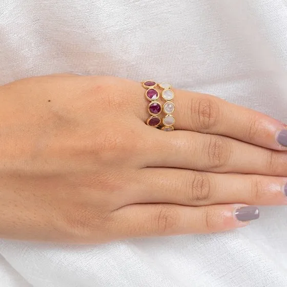 18K Yellow Gold Crystal Eternity Band