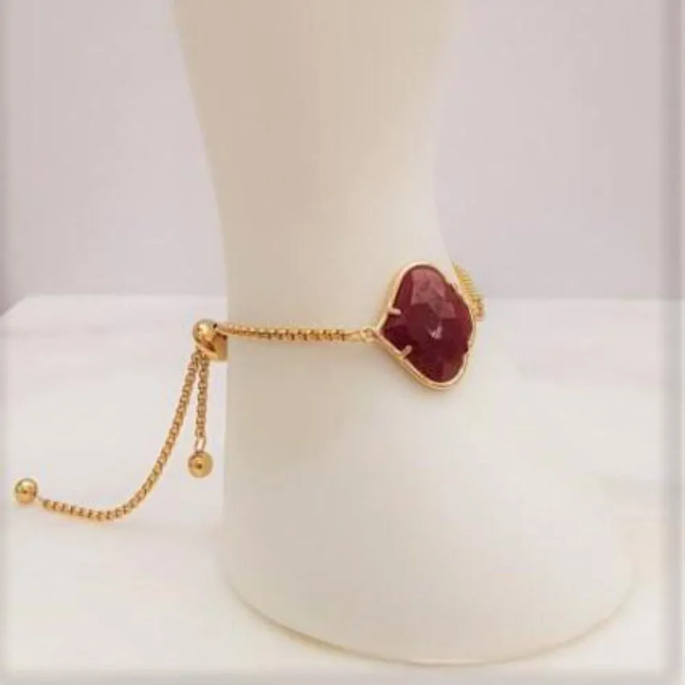 Alhambra cut Red Jade Jeweled Slider Bracelet