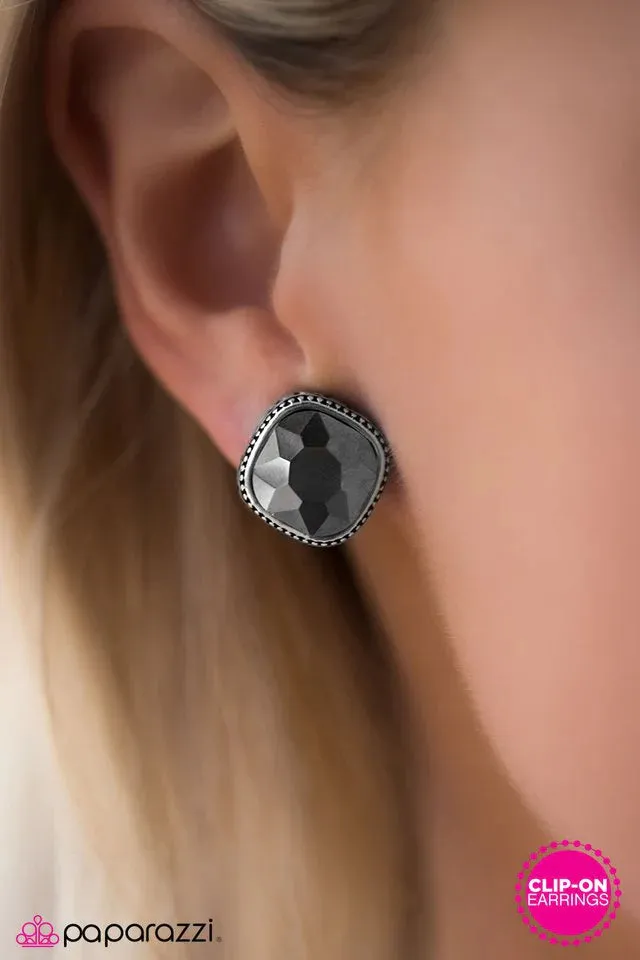 Paparazzi Earring ~ The Bold and Brave - Silver