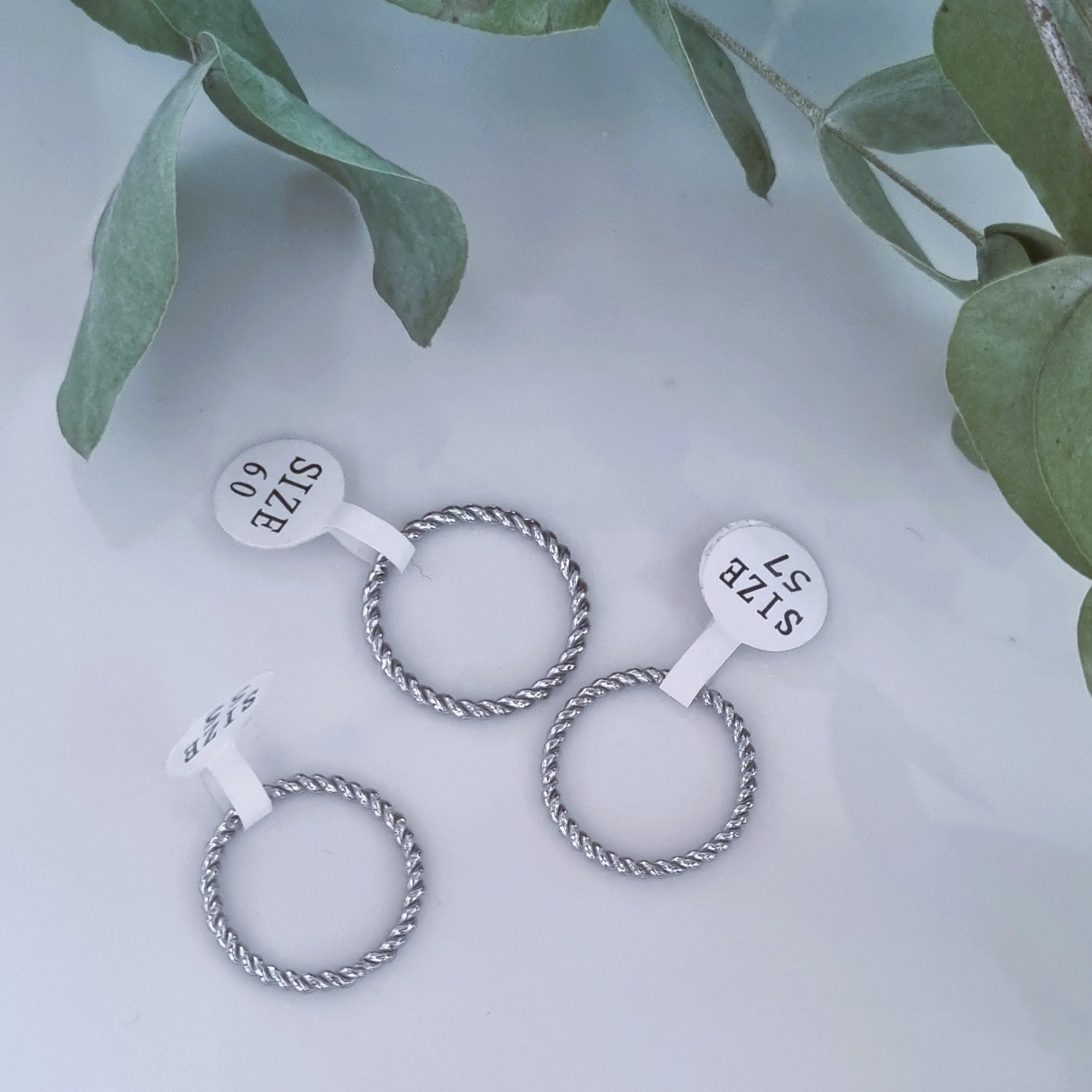 Twisted minimal ring